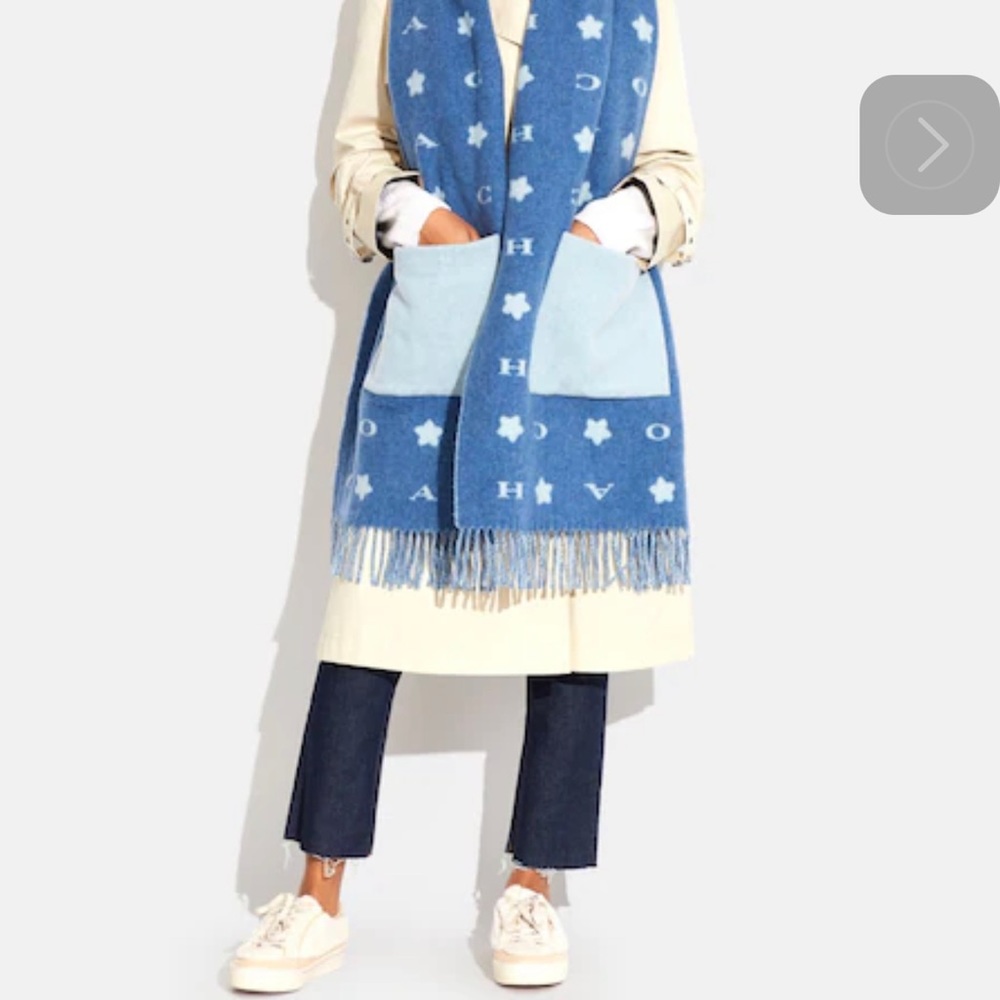Coach Stars Oversized Muffler With Pockets
